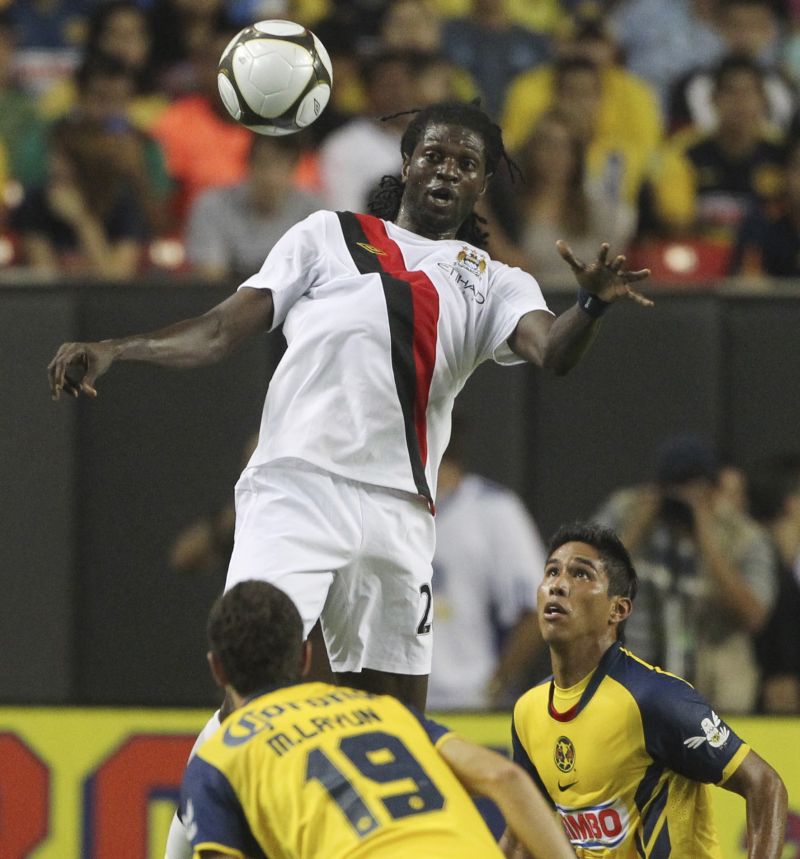 Real Madrid l-a luat pe Adebayor