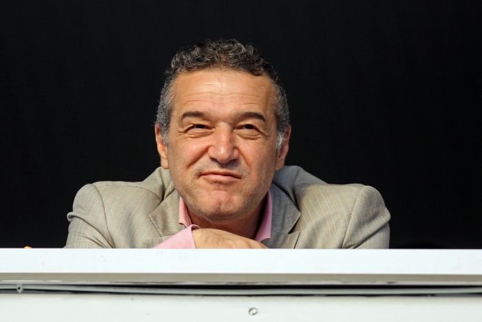 Gigi Becali: "Sunt dobitoc"