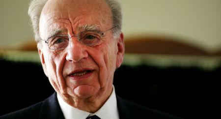 Magnatul media Rupert Murdoch cumpără compania fiicei sale pentru 415 milioane lire sterline