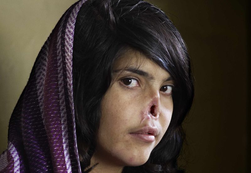 Povestea fetei afgane
