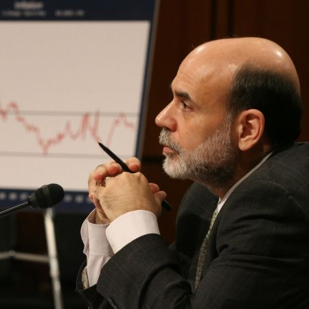 Şeful Rezervei Federale americane, Ben Bernanke: Ne paşte o catastrofă dacă nu creştem datoria publică