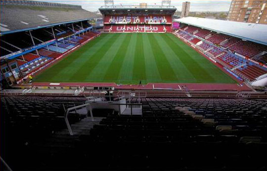 West Ham United se mută pe noul stadion Olimpic din Londra