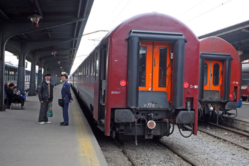 15 ONG-uri susţin protestele din transportul feroviar