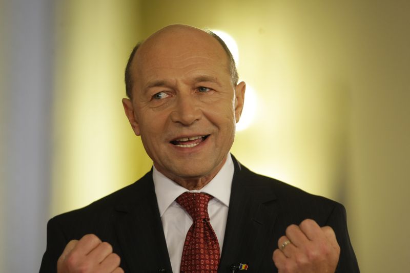 Băsescu a promulgat OUG privind MAI