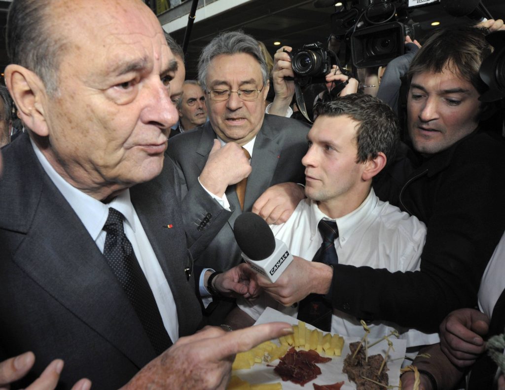 Jacques Chirac, în faţa justiţiei într-un proces de corupţie