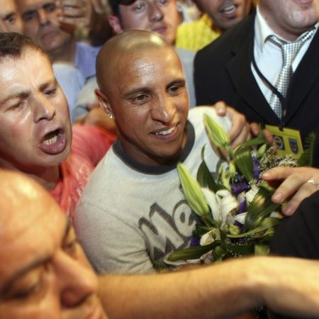 Rasism în fotbalul din Rusia: Roberto Carlos, „atacat” cu o banană