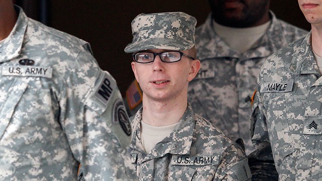 WikiLeaks: Suspectul Bradley Manning, 22 de noi capete de acuzare