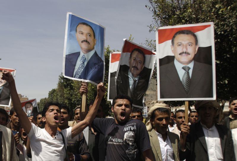 Yemen: preşedintele Saleh îşi negociază plecarea de la putere