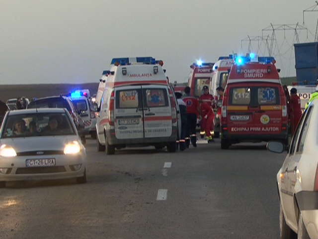 Accident foarte grav în Constanţa: 1 mort, 7 răniţi | FOTO&VIDEO