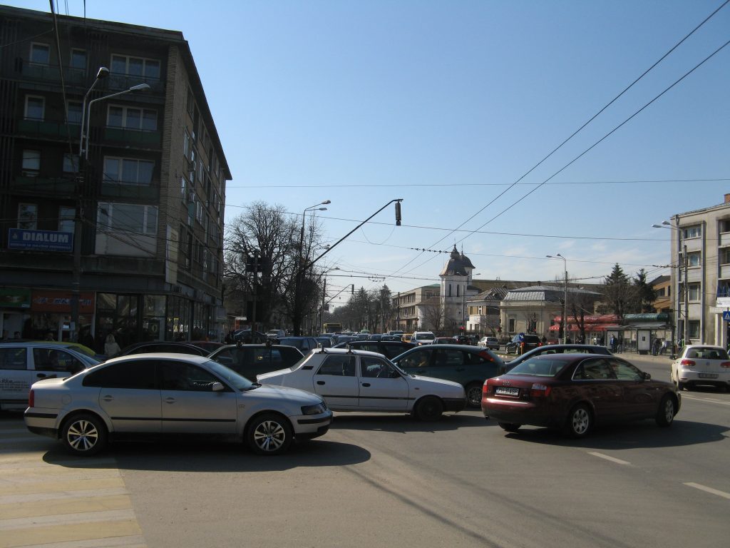Aproape 60% din drumurile româneşti au durată de serviciu depăşită