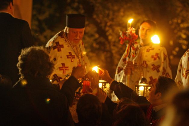 Creştinii au intrat în Săptămâna Luminată