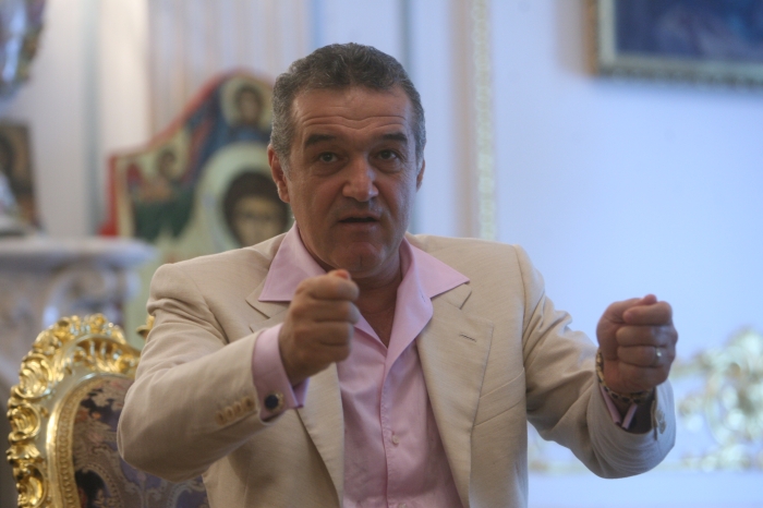 Gigi Becali: "Cu Surdu şi Bilaşco le dădeam 4"