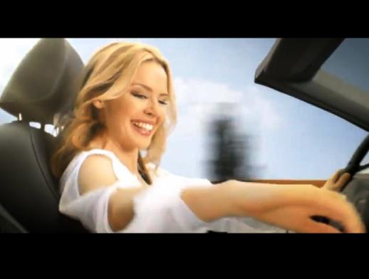 Kylie Minogue, de serviciu în clipurile publicitare pentru mașini