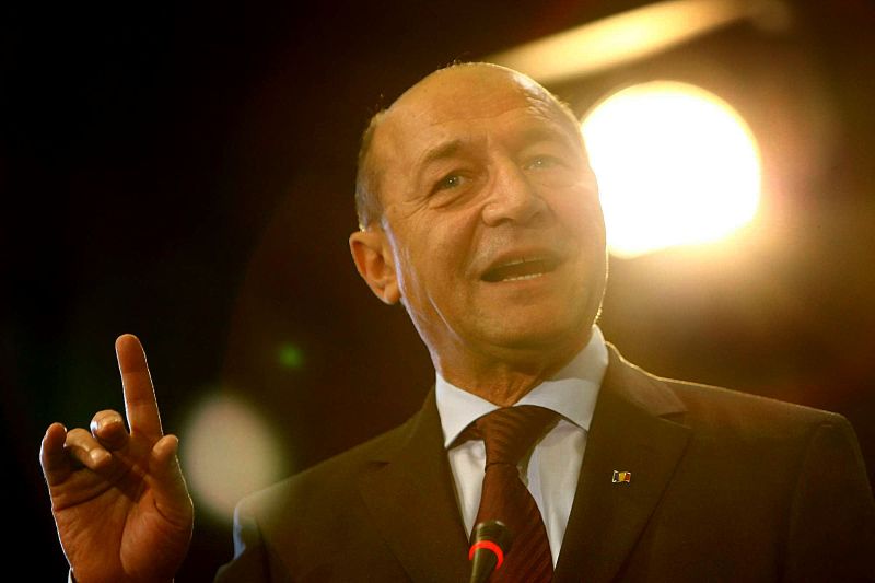 Băsescu, boicot pe motiv de Kosovo