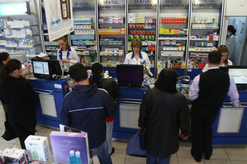 Bolnavii cronici îşi vor putea lua medicamentele din orice farmacie