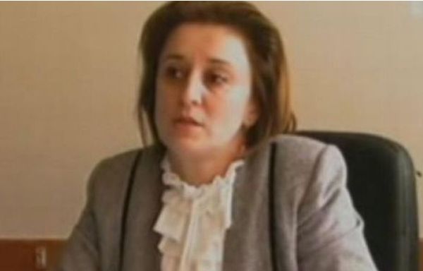 Demisia directoarei în scandalul fotografiilor care atentează la prestigiului Liceului de Informatică din Piatra Neamţ