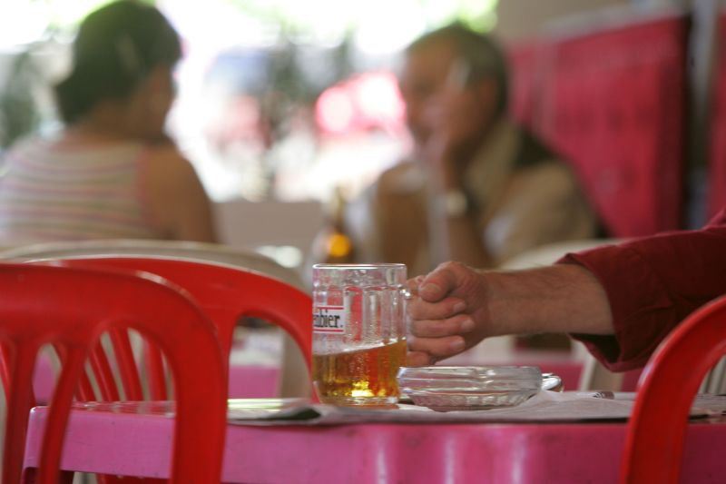 Deutsche Welle: În fosta RDG, băuturile alcoolice erau la putere
