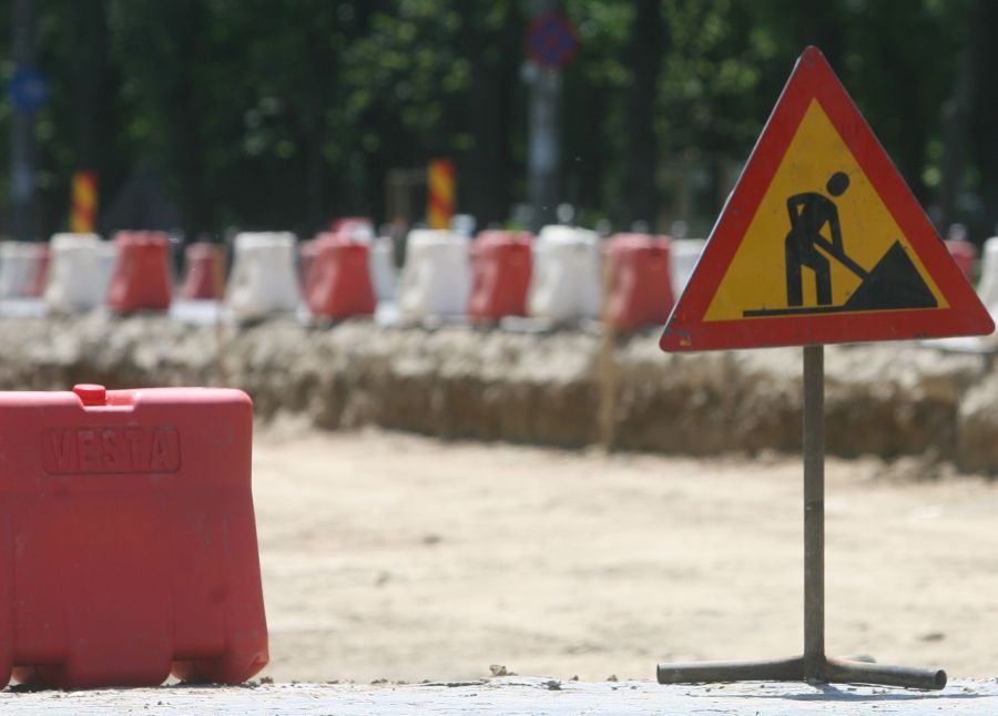 Ministerul Dezvoltării scoate la licitaţie lucrări de infrastructură rutieră