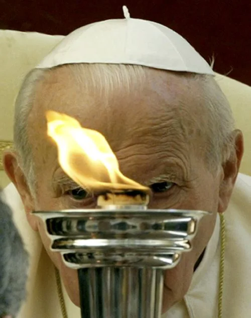 Papa Ioan Paul al II-lea a fost beatificat | LIVE TEXT+FOTO