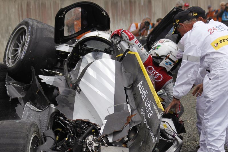 Accidente spectaculoase la Le Mans 2011 | VIDEO