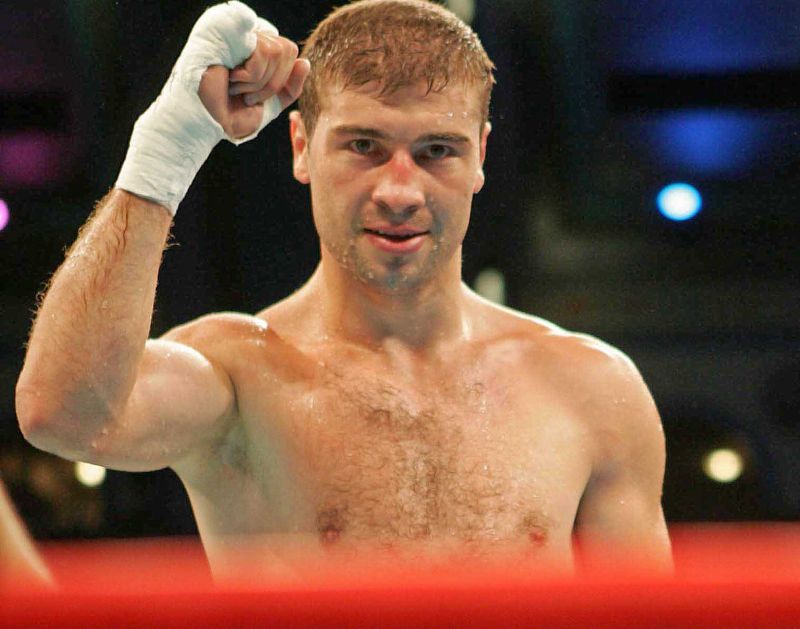 Alo, aterizează Lucian Bute!