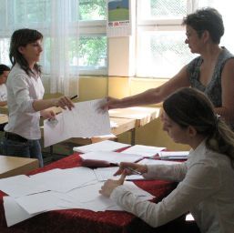 Bac 2011: exemple de subiecte la proba de Limba română