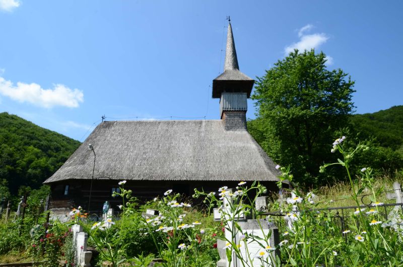 Biserica rugilor împlinite supravieţuieşte în Tisa