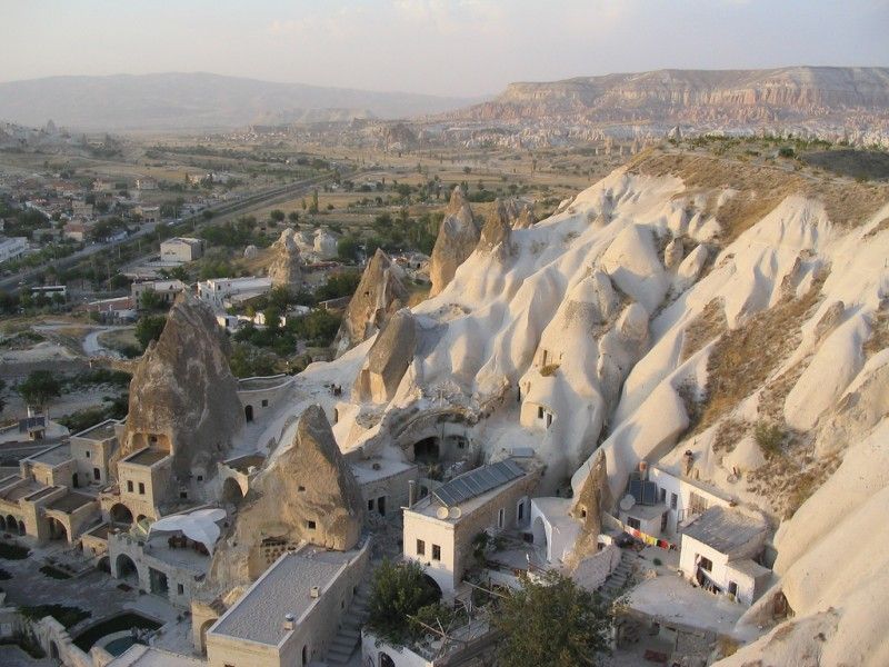 Cappadocia, minunea săpată în piatră a Turciei