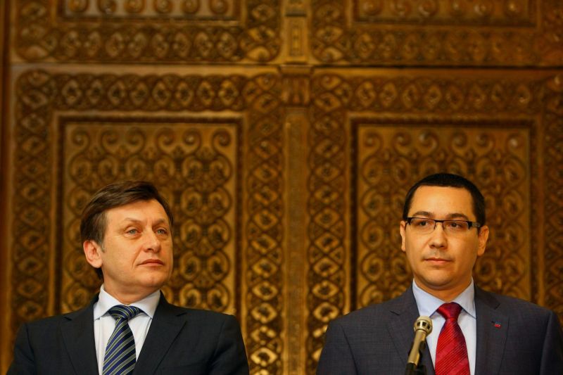 Ce au propus liderii USL lui Băsescu: Guvern tehnocrat, anticipate, urmate de revizuirea Constituţiei şi reorganizare