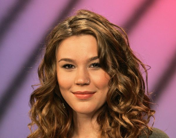 Doi bărbaţi au conspirat să o omoare pe Joss Stone