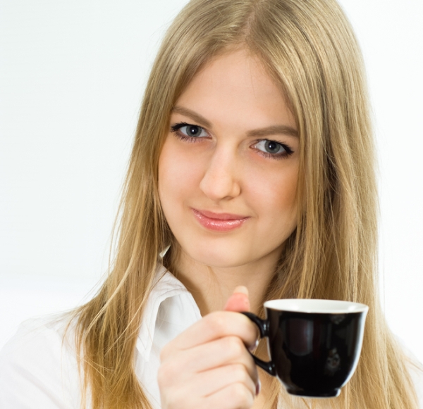 Dovedit științific: cafeaua ține Alzheimerul la distanță