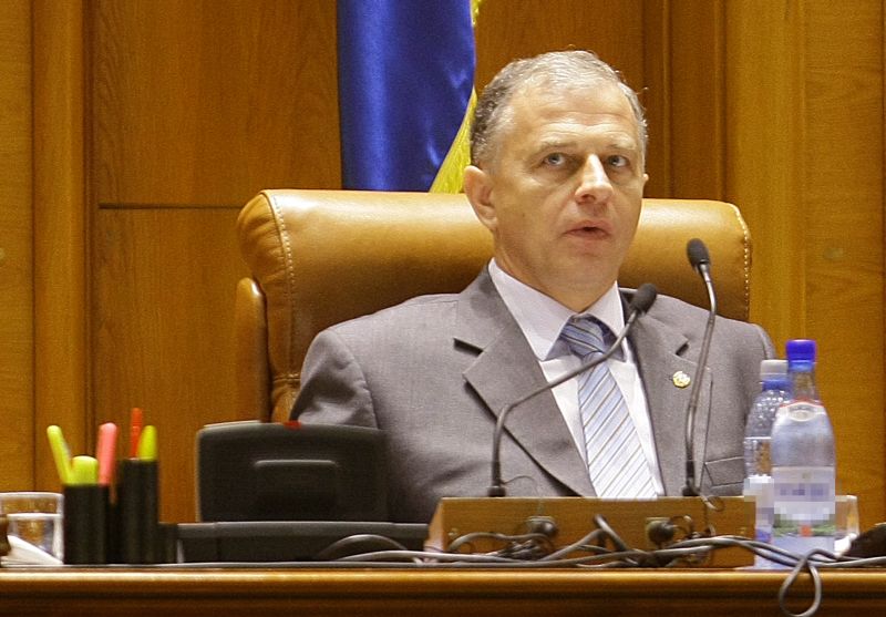 Geoană are soluția reorganizării: înființarea unei comisii la Senat