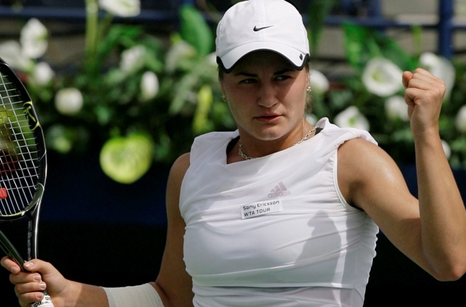 Niculescu, încă în cursă la Wimbledon