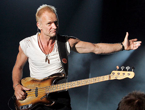 Sting, două ore de concert la București încheiate cu un mesaj pentru fani, "Message in a bottle"