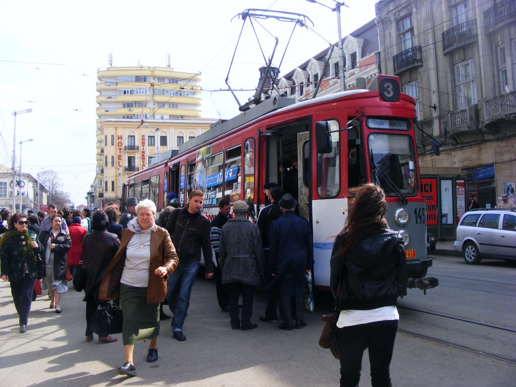 Tramvaiele din Iaşi se descompun