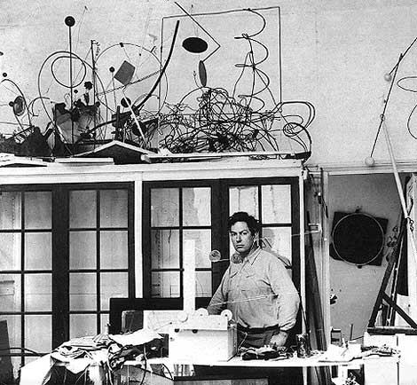 Alexander Calder - inventatorul sculpturii mobile, sărbătorit de Google