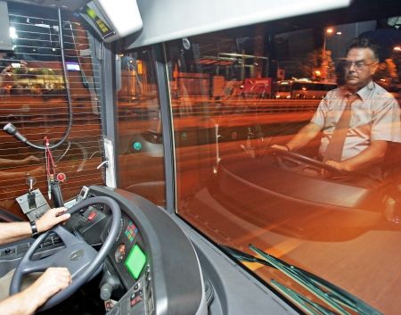 Autobuzele vor circula şi noaptea în Capitală