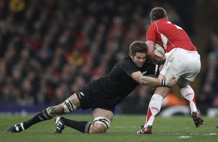 Coloşii rugby-ului se ciocnesc în „Tri Nations”
