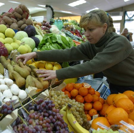 EVZ îţi spune unde găseşti cea mai ieftină mâncare din România