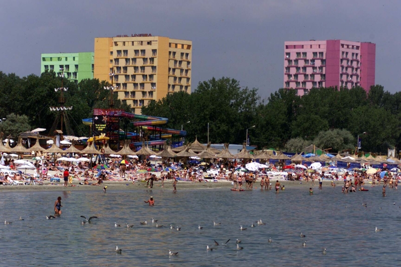 Hotelierii români încearcă să atragă turiştii cu promoţii