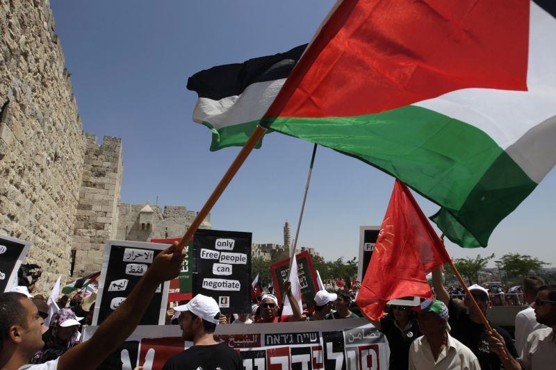 Palestinienii declanşează propria ofensivă diplomatică pentru a obţine recunoaşterea la ONU