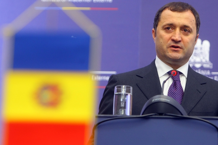 Premierul Filat se adresează azi moldovenilor, într-un context politic tensionat
