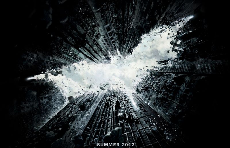 Primul poster al filmului "The Dark Knight Rises" prezintă un Gotham în ruine