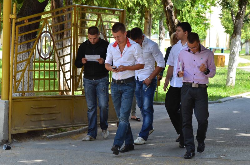 Rezultate bacalaureat 2011: Aproape 40% dintre liceeni din Hunedoara au luat examenul