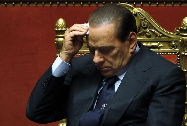Silvio Berlusconi nu va mai candida la alegeri în 2013. VEZI ce succesor și-a ales