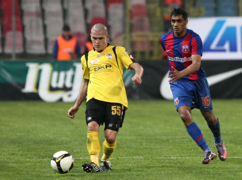 Steaua a ajuns la un acord cu Bourceanu şi Nikolici