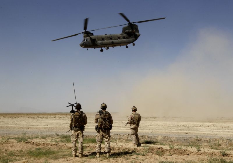 22 de puşcaşi marini, din unitatea care l-a ucis pe Bin Laden, omorâţi de talibani
