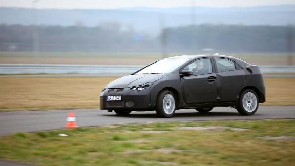 A noua generație Honda Civic apare luna viitoare, la Salonul auto de la Frankfurt