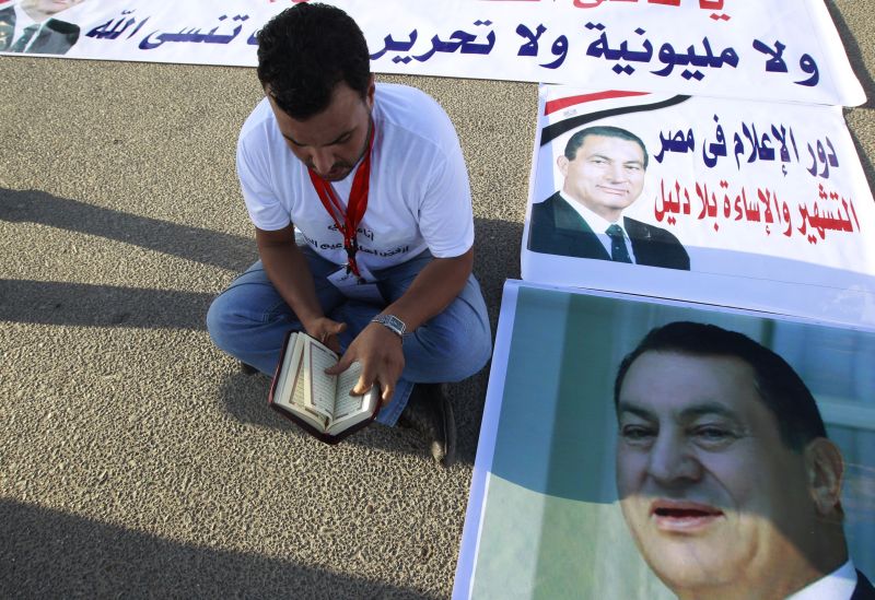 CAIRO. Hosni Mubarak: "Neg toate acuzațiile". Procesul va fi reluat pe 15 august | VIDEO