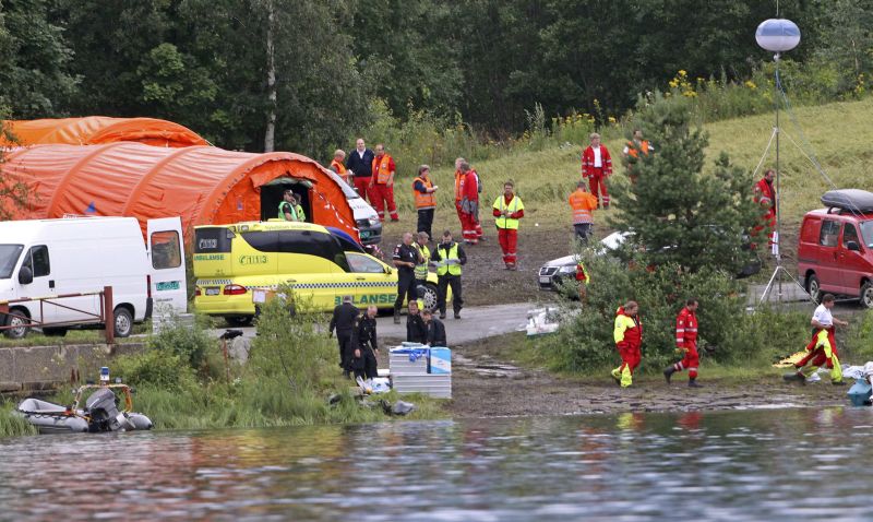 Ce i-a scris un supraviețuitor al atacului de pe insula Utoeya lui Anders Breivik. ”Ai eșuat!”